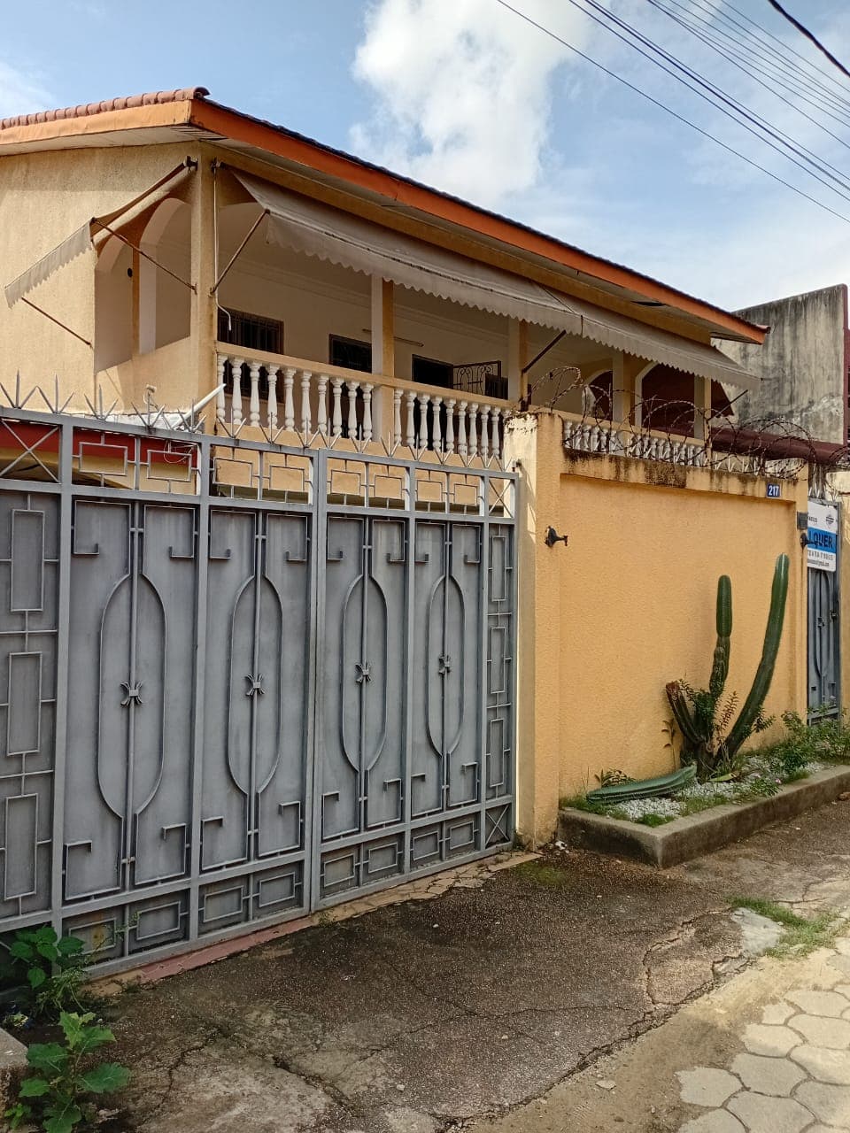 Villa duplex de 06 pieces a louer a angre 8eme tranche - photo 1